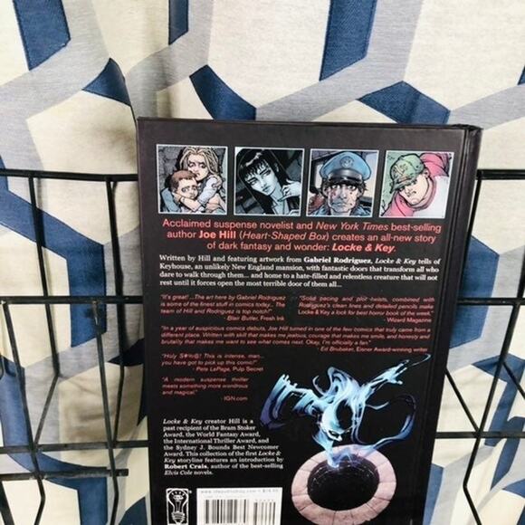 Locke & Key, Vol. 1: Welcome to Lovecraft by Joe Hill IDW HC TPB‎ - Picture 3 of 4